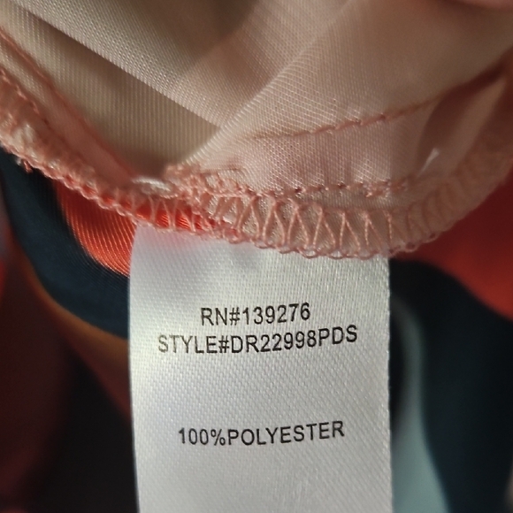 DR2 Multicolor Abstract Pattern Shirt - Picture 7 of 7